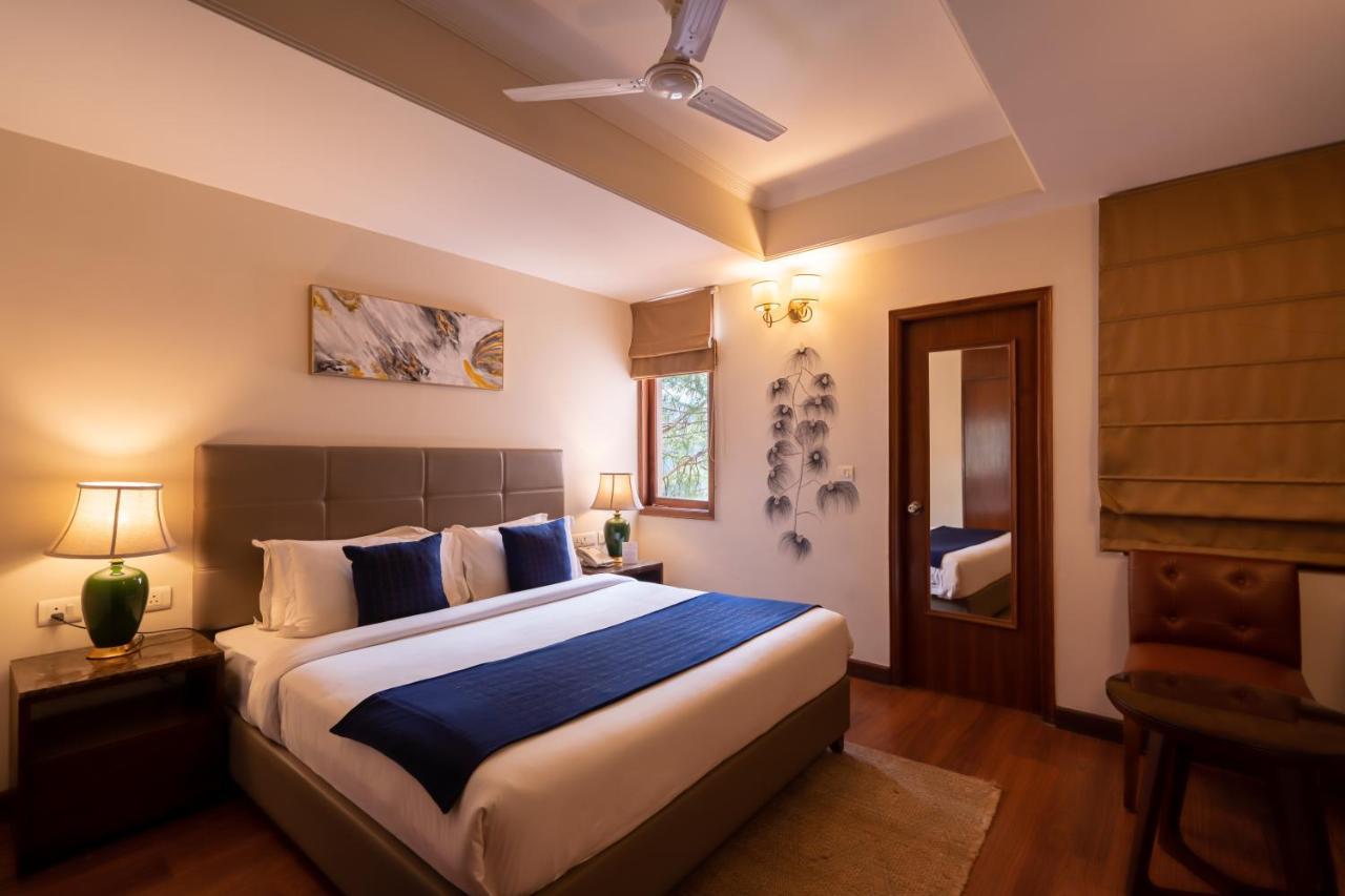 Larisa Shimla Hotel Bagian luar foto