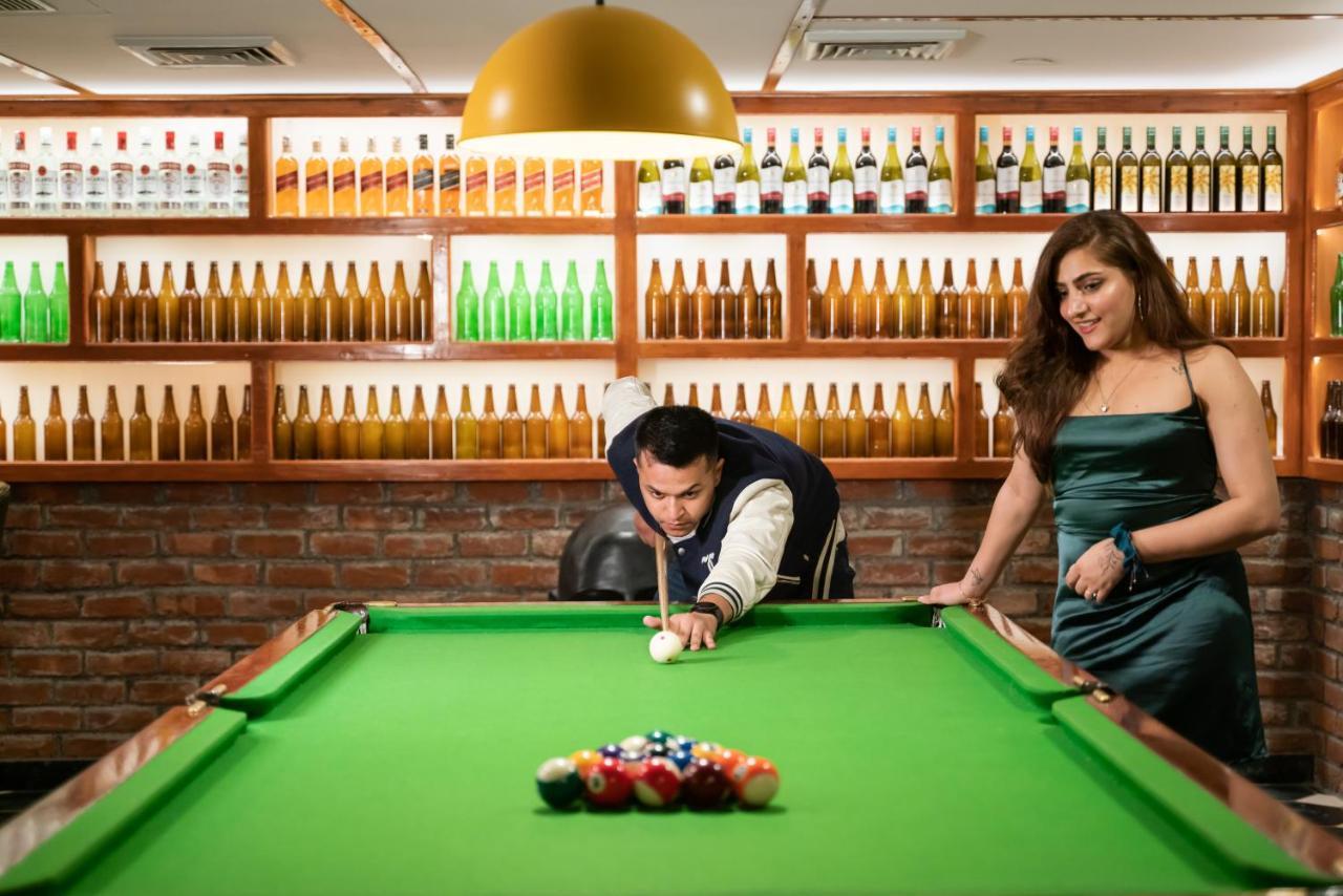 Larisa Shimla Hotel Bagian luar foto