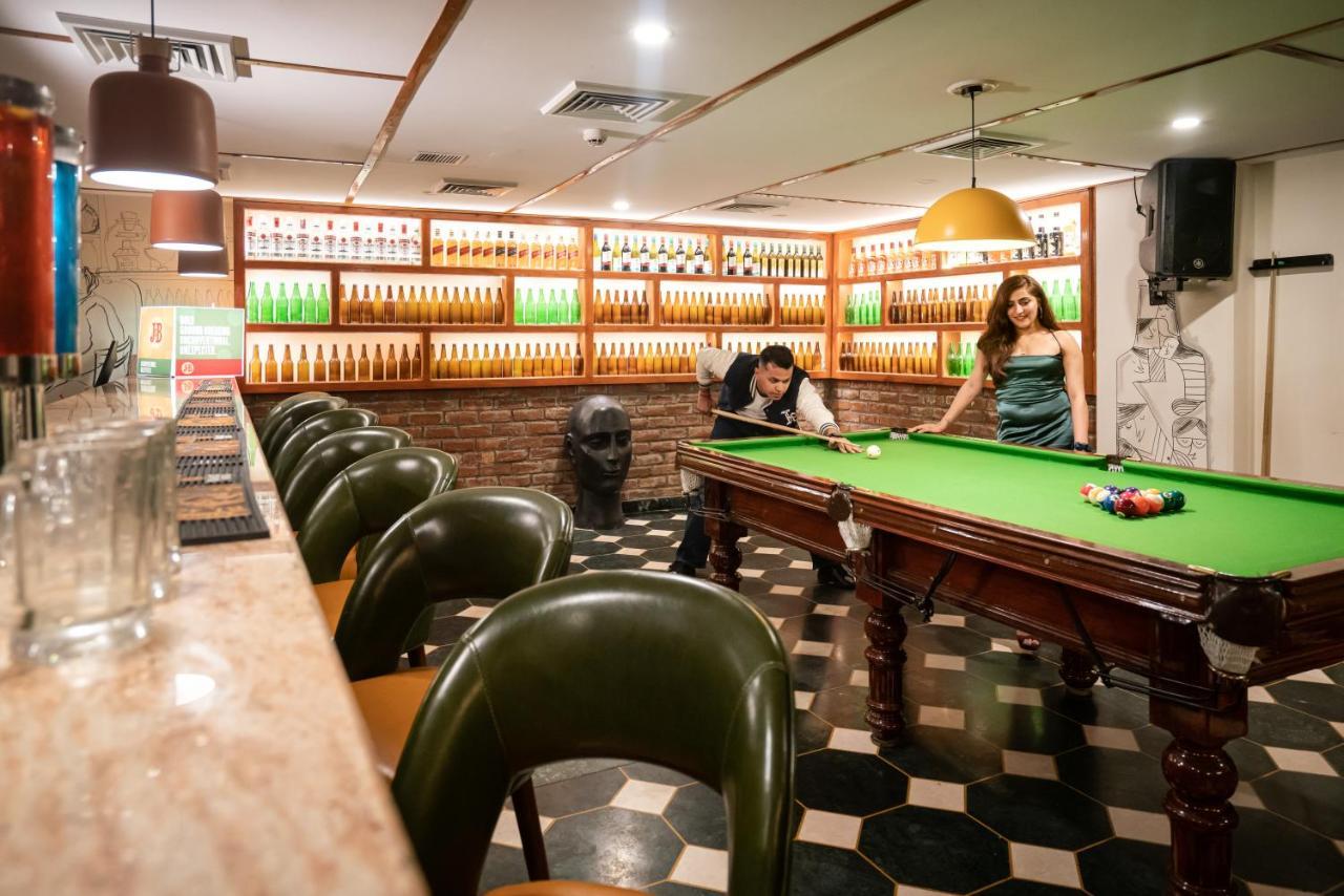 Larisa Shimla Hotel Bagian luar foto