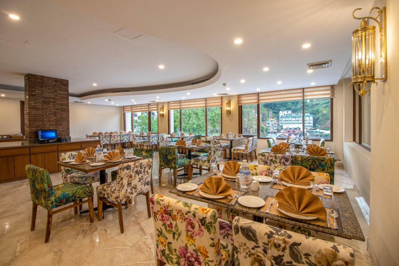 Larisa Shimla Hotel Bagian luar foto